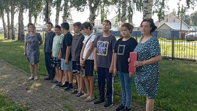 Патриотический час "Отвага и честь"